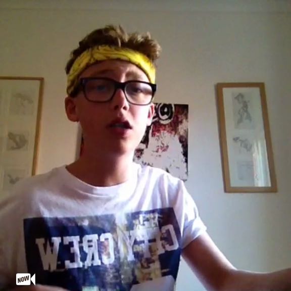 ccrissmoon's tweet photo. 🔴 LIVE @ItsOllieMunro on #YouNow - http://t.co/yKyn12k2Lx http://t.co/wbqQ78ArnQ