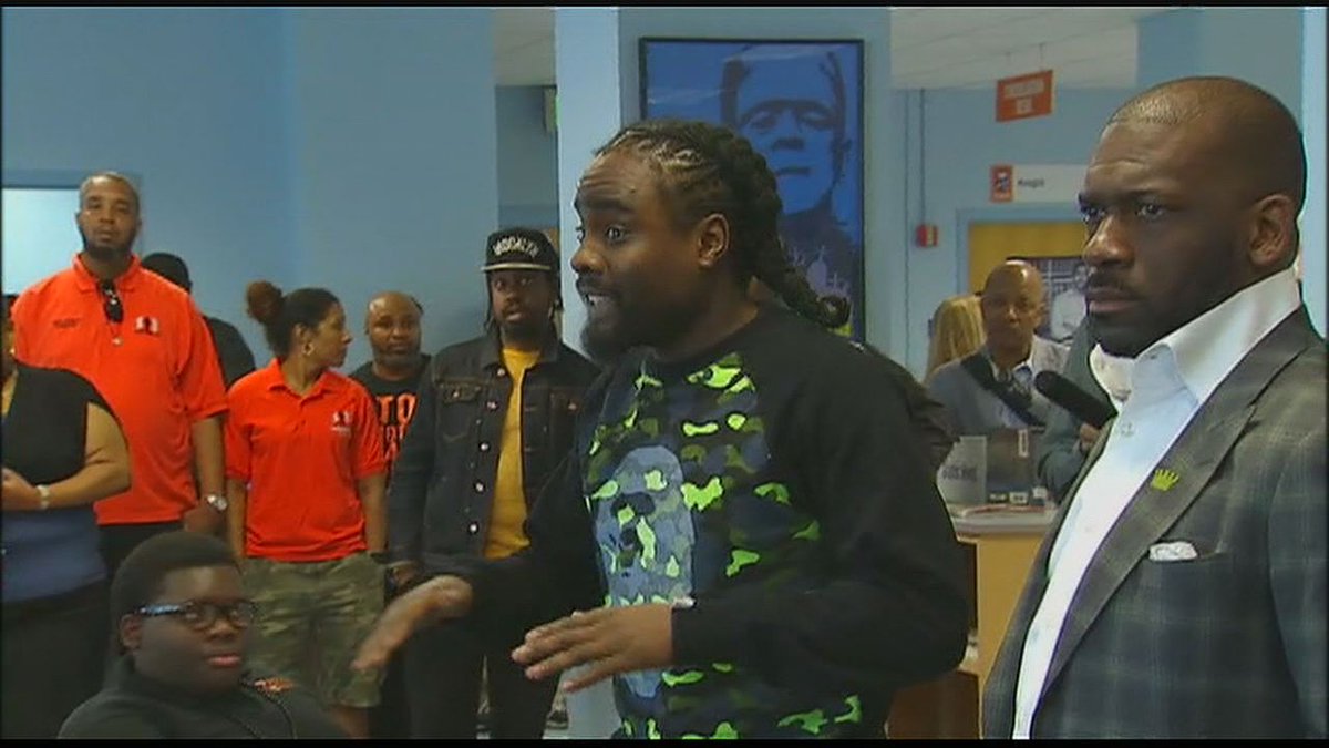 fox5dc's tweet photo. VIDEO: Rapper Wale visits Baltimore school following riots #BaltimoreRiots #BaltimoreUprising http://t.co/kHWFdakIOP http://t.co/i6BKavbDyK