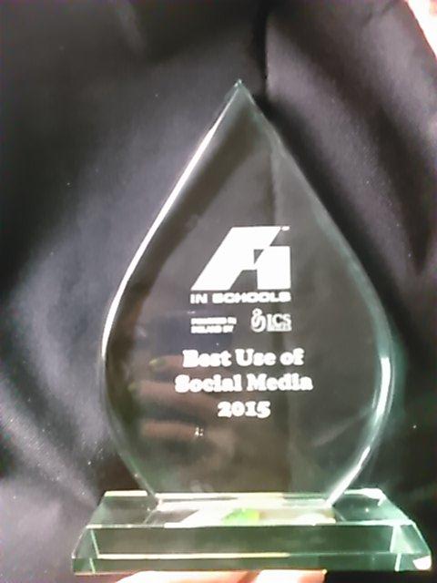 BOLT_F1's tweet photo. WE WON BEST USE OF SOCIAL MEDIA http://t.co/9bizHRIDuy