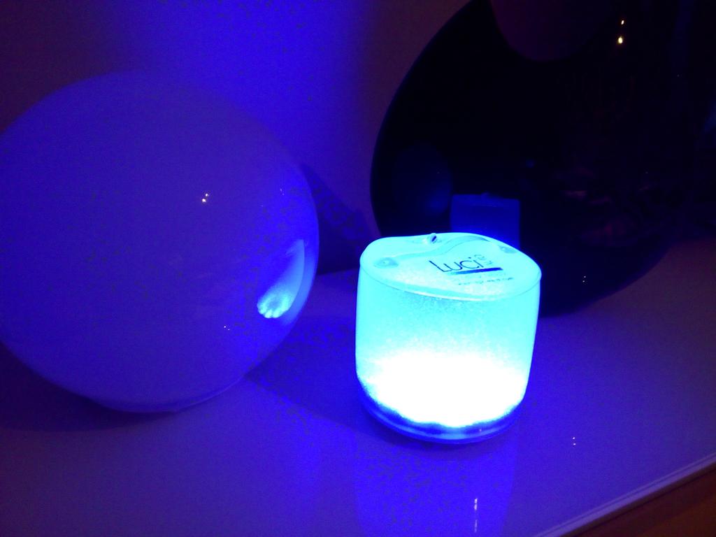 raffaelethomann's tweet photo. Das richtige Ambiente dank #LuciAura von @MPOWERDInc mehr auf http://t.co/13yWuOOWkq #solarlampe http://t.co/5cxyTvB2Gx