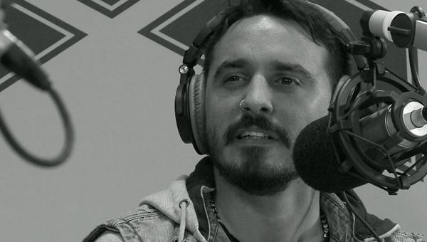 Vorterix's tweet photo. #VorterixSLB Volvé a ver la nota con @saltalabanca presentando su nuevo disco, Eureka! http://t.co/alvKXpMfcg http://t.co/AUdJqVoCs3