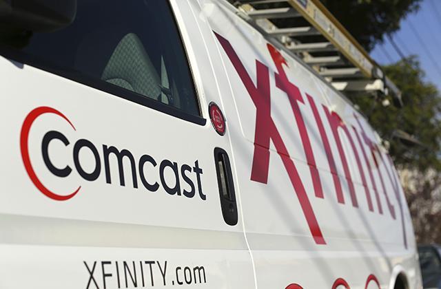 demandprogress's tweet photo. .@alfranken in @TIME — Politicians Didn’t Stop the #ComcastTWC Deal. You Did. http://t.co/ooaGiar3jo http://t.co/JnGLkNaBB0