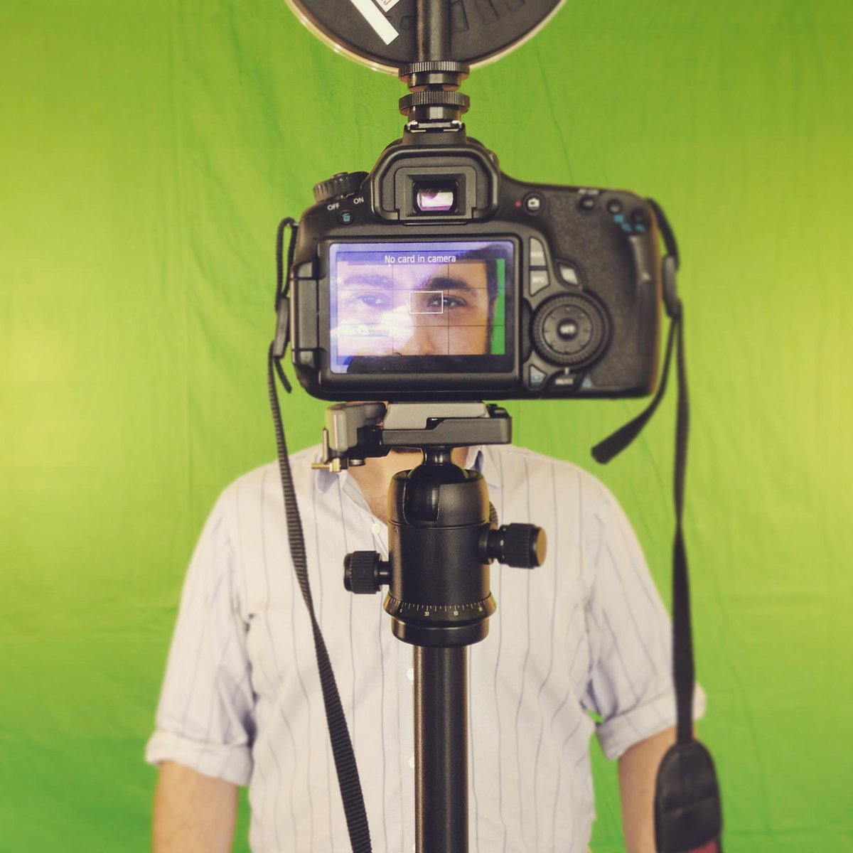 DCProduction's tweet photo. Green screen tests for @singlulah http://t.co/O3R8louNfd
