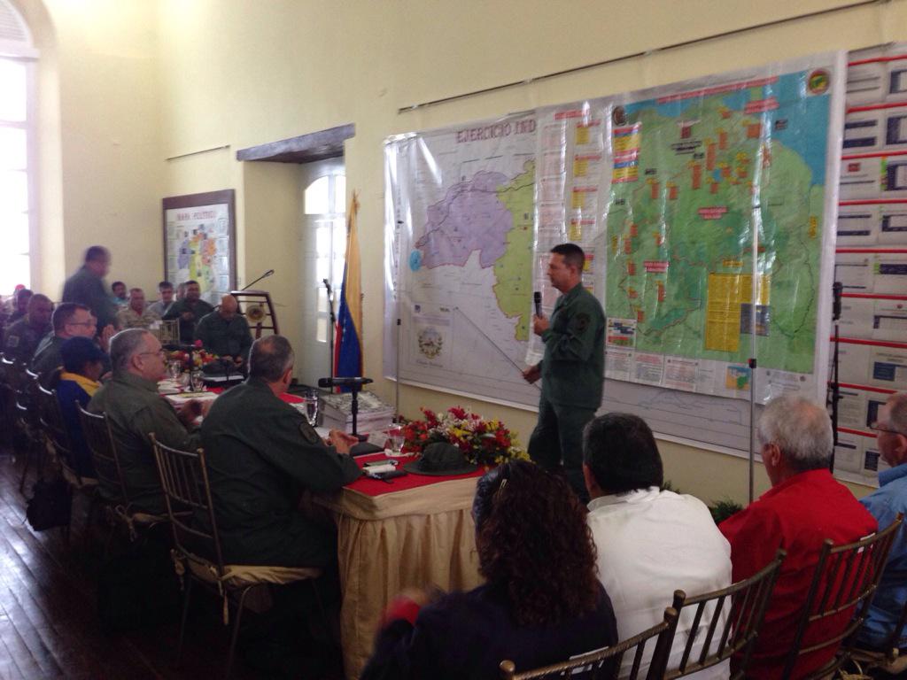 Rediguayananro6's tweet photo. REDIGUAYANA N' 6, ODDI-REGIONAL, ODDI-ESTADAL Y ODDI-MUNICIPAL INICIA EJERCICIO INDEPENDENCIA 01/2015. http://t.co/OiEwlNbHbk