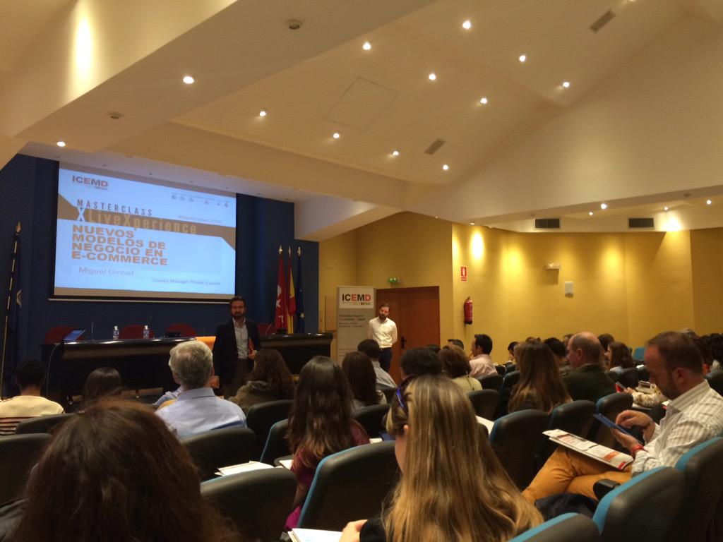 icemd's tweet photo. RT @enchurdigun @benayas #MasterclassICEMD con Miguel Giribet @Privalia_es sobre nuevos modelos de negocio #ecommerce http://t.co/VlIQSBxRBa