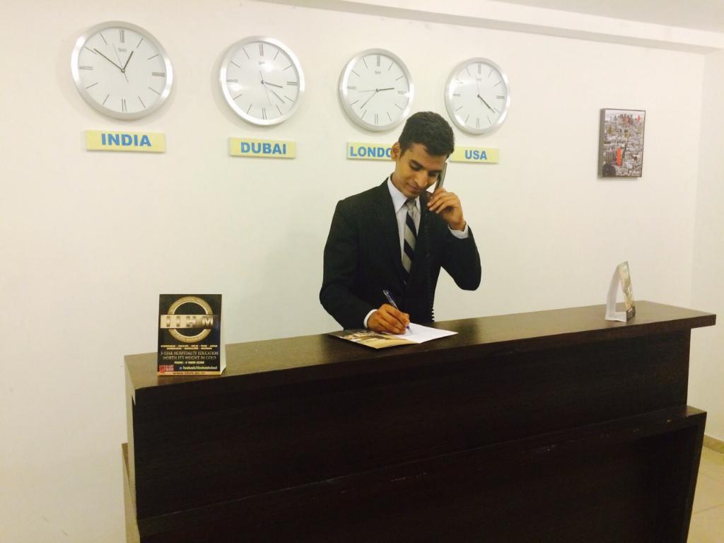 Feeling like front office manager