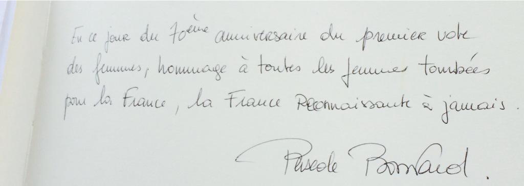 Pascaleboistard's tweet photo. Une pensée pour toutes les femmes qui ont servi la France en ce jour de #70AnsVoteDesFemmes #femmesetresistance http://t.co/iXsvHpX1la