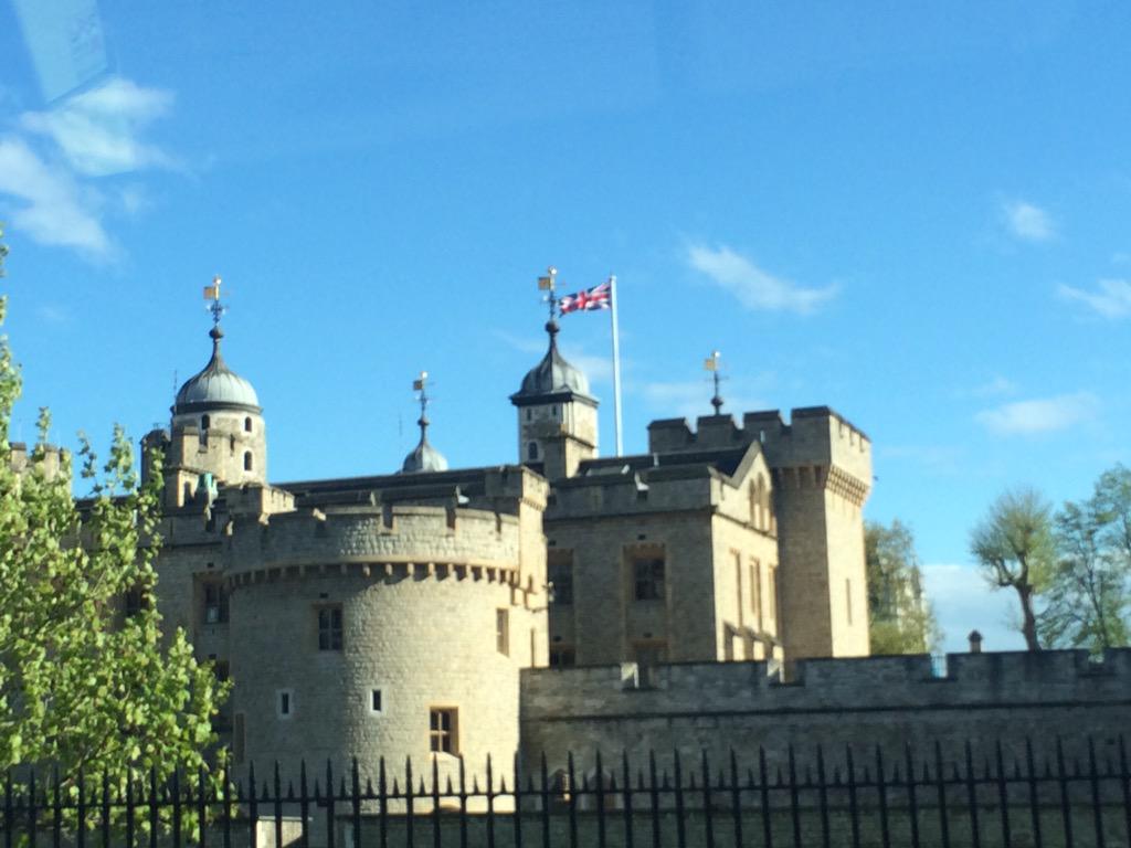 It is incredible how London is able to take your breath away in every corner! #London