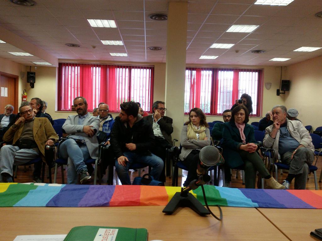 LMullanu's tweet image. La sinistra di Casoria incontra @VozzaPresidente, dal basso costruiamo governo di sinistra: mandiamo a casa caldoro.