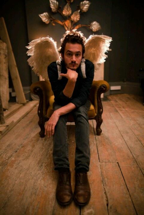 [HAPPY BIRTHDAY] Tom Smith fête aujourd\hui ses 34 ans
Merci pour Joyeux anniversaire :-) 