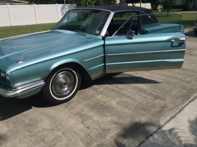 SocAdvisercom's tweet photo. http://t.co/DbtXTB6scL #ford 1966 Ford Thunderbird Base Hardtop 2-Door 6.4L http://t.co/egVY7I3dfM