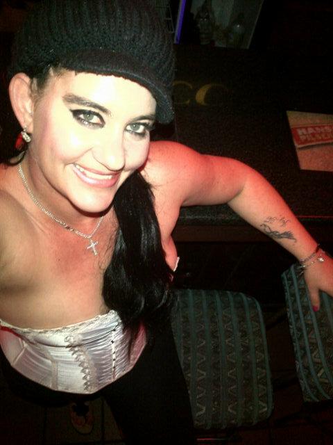 Storm_esa's tweet photo. Having fun at work who is joining #GoldCardClub http://t.co/kau5GfkOiJ