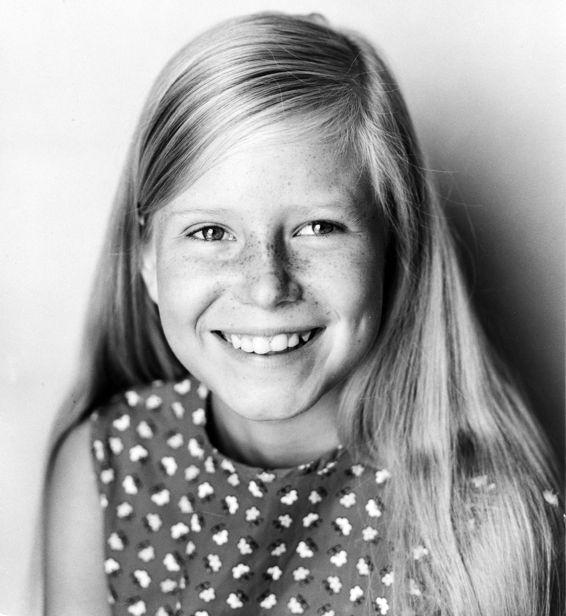 It\s aka Jan Brady\s 57th birthday! See what the actress looks like today:  