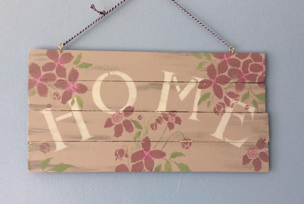 LizandCoCraft's tweet photo. My new website is now up and running and am getting some great feedback. My web address is http://t.co/GxuAhr3yf4 http://t.co/VipiXxPRJ4