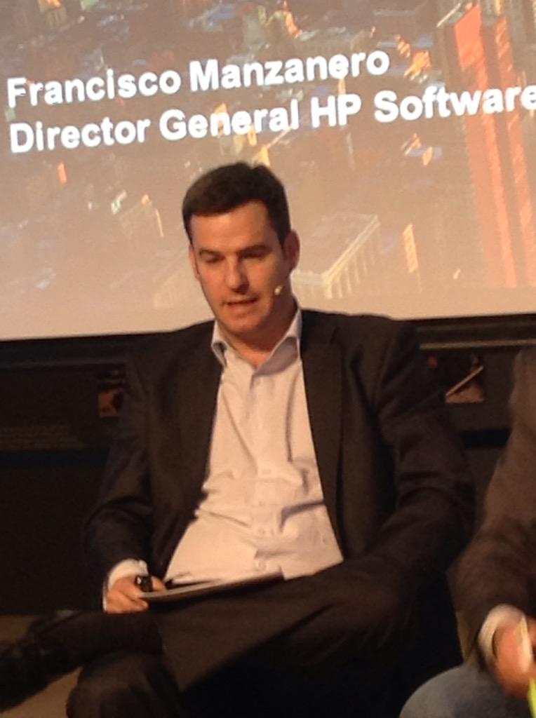 sorayapa's tweet image. Ahora Francisco Manzanero de @HPEspana en #mardedatos  introduce el concepto #datamachine