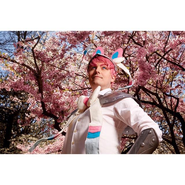 fredrconrad's tweet photo. @brooklynlink #erichvonmetzger #SakuraMatsuri #Sakura #Matsuri #CherryBlossom #Festival #Blossom #BBG #NYC #Cosplay… http://t.co/9QovAkRke2