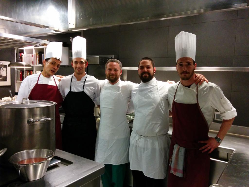 Null & Full (@nullnfull) on Twitter photo Marvellous start of the evening: watching the cooks. <a href="/SantPereDelBosc/">Sant Pere Del Bosc</a> <a href="/TBEXevents/">TBEX | Travel Blog Exchange</a> #tbex #food Marvellous start of the evening: watching the cooks. <a href="/SantPereDelBosc/">Sant Pere Del Bosc</a> <a href="/TBEXevents/">TBEX | Travel Blog Exchange</a> #tbex #food
