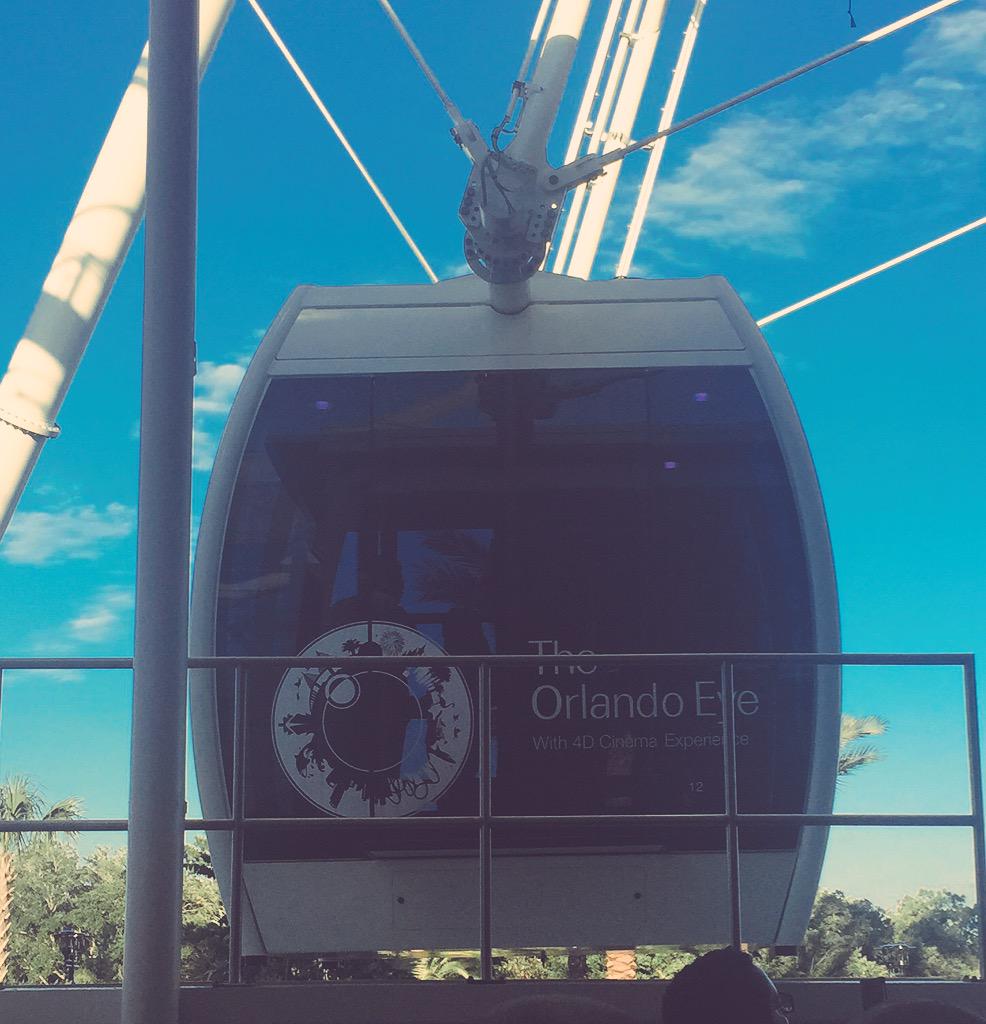 Erin_HelloDMC's tweet photo. Orlando Eye Grand Opening @theorlandoeye #eventprofs #hellodmc #grandopening http://t.co/7RAiopsNL6
