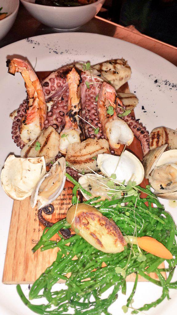 #SeafoodExperience #Octopus #Parrillada #CocinandoEsperanzas #salicornia #travel