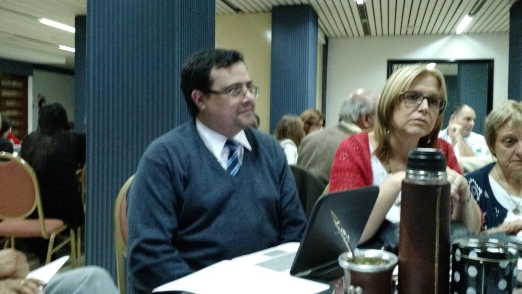 GerFCapriotti's tweet photo. Región 12: Equipo de Inspectores y CIIE, construyendo acuerdos sobre TICs @BAeducacion @CpitanSto @JefatSanNicolas http://t.co/NmTytrO7Rz