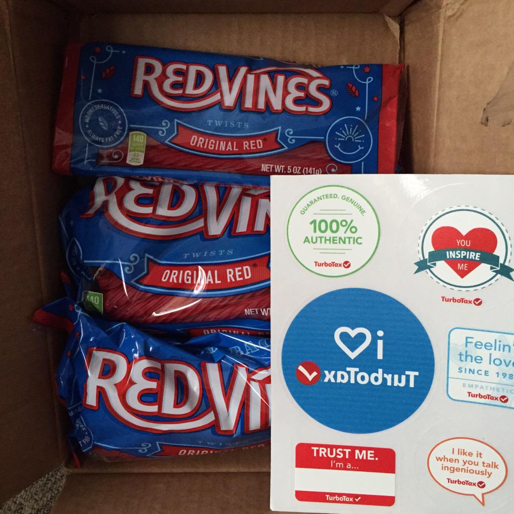 ILonaB1980's tweet photo. I love ❤️❤️❤️ coming home to awesome packages! Thanks @turbotax #SmileAndFile Yummy!! @RedVines http://t.co/7hfXUX5DXN