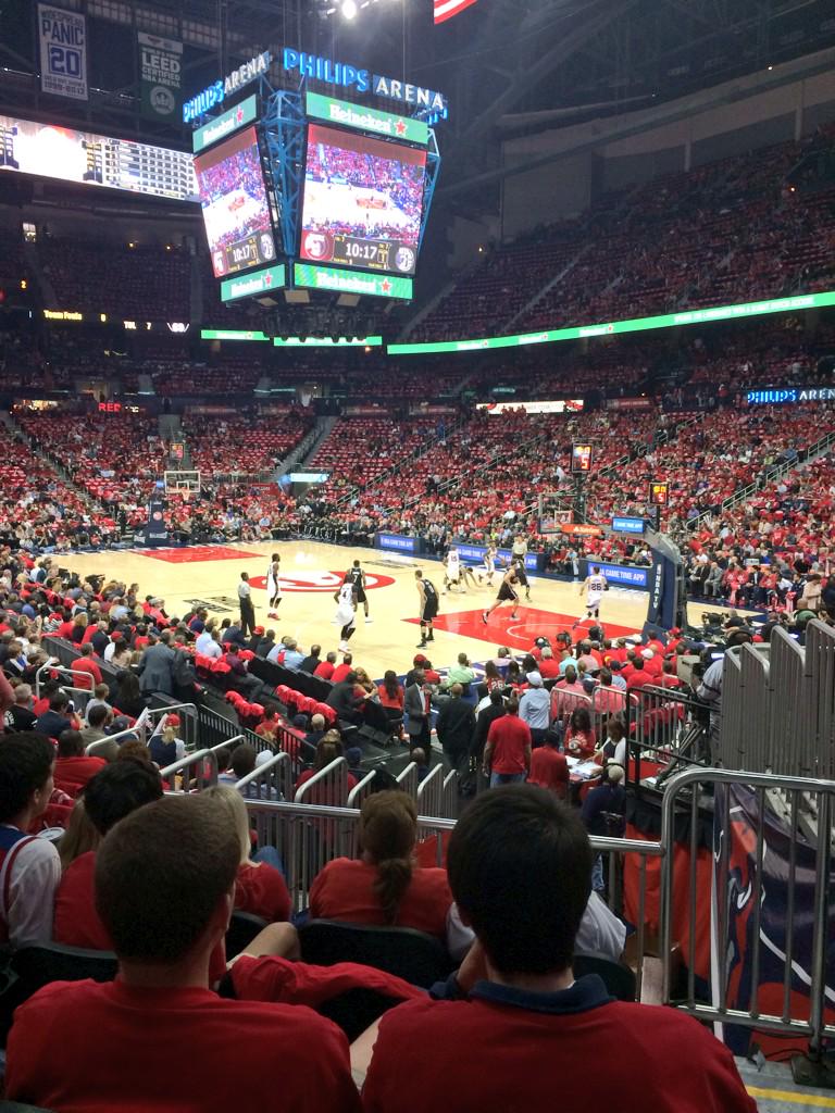 ATLHawksEmory's tweet photo. Go Hawks! 📷 creds: @MitzvahTank50 @eliaswacht http://t.co/nEbIrQummk