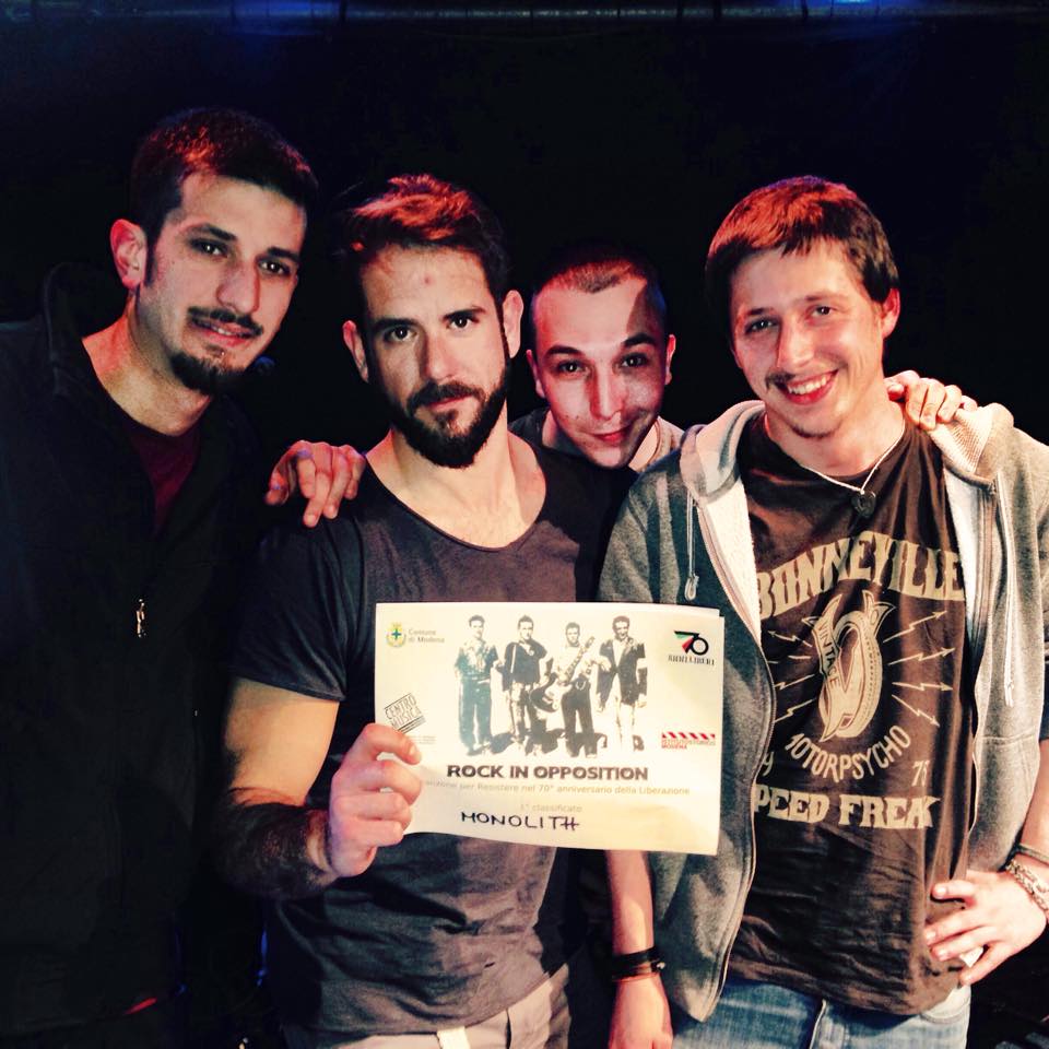 Monolithrock's tweet photo. Sabato scorso primo premio a #RockInOpposition
Domani sera live all' @AnticaCorte, Sabbioneta (MN)
#StayLoud http://t.co/qxuJMby2nT