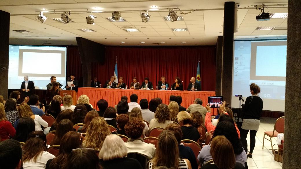 GerFCapriotti's tweet photo. Lanzamiento del #PNIDE en Mar del Plata con @AlbertoSileoni @noradelucia @jaimeperczyk http://t.co/2FGzxoDq5Z