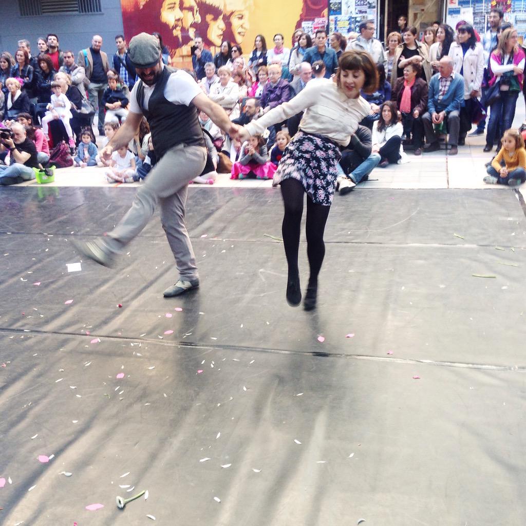 irdepropio's tweet photo. En el Día Internacional de la Danza... ¡¡¡Danzad, danzad, malditos!!! #irdepropio http://t.co/cy9ySwMAxX