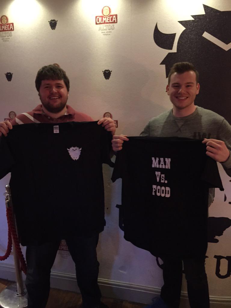 drunkbuffaloclu's tweet photo. Our first two champions setting the benchmark at 12 1/2 &amp; 14 mins! 🍔🍻 #SteinTime http://t.co/2E3p4BqeWd
