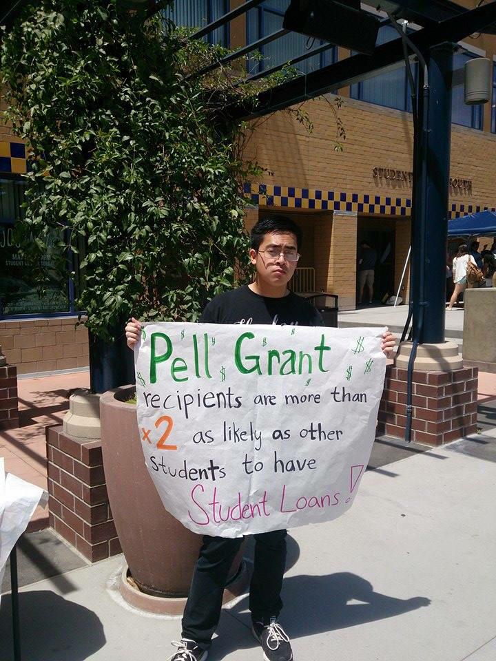 FundUCI's tweet photo. Pell grant recipients are 2x as likely as other students to have student loans! Stop the #raidonstudentaid http://t.co/PJ6R16HUjA