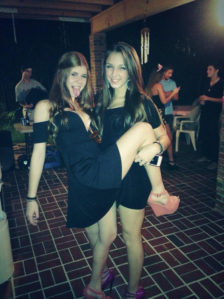 MegDel_'s tweet photo. Happy Birthday Crazy !! Hope you have a good one💙🍁🍷 http://t.co/hv4InPbCVb