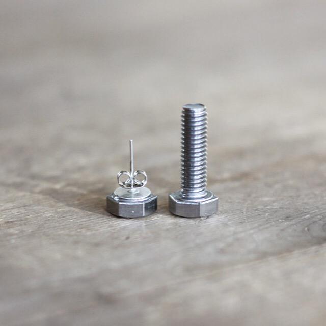 Hex bolt Earrings, #diy #ontheblog morningcreativity.com/hex-bolt-earri…