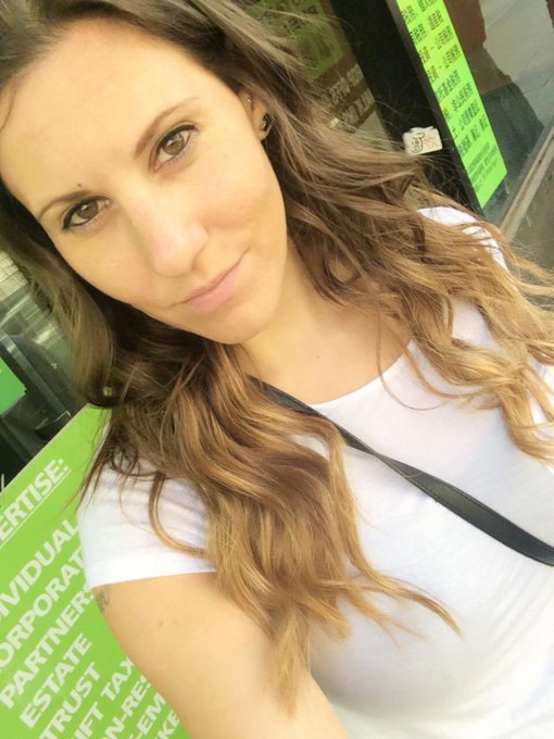 Love love love my new hair! http://t.co/gJowgy9c1h<a href="/tag/humiliation"class="tags"><span>#humiliation</span></a>