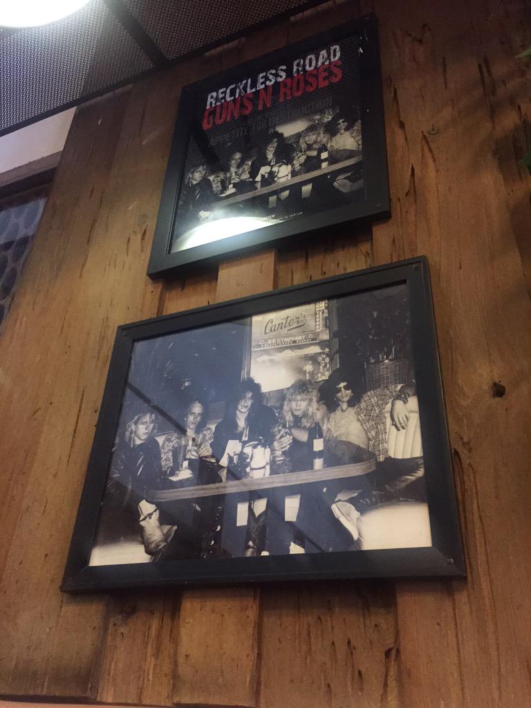 SlashFansLA's tweet photo. Now this is pretty cool http://t.co/RpvpqgwlJz