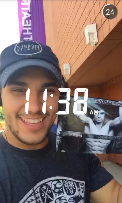 BTRVoters's tweet photo. If you want to see videos of our @TheCarlosPena follow him on Snapchat! #los89 http://t.co/xjHpIBfEsI