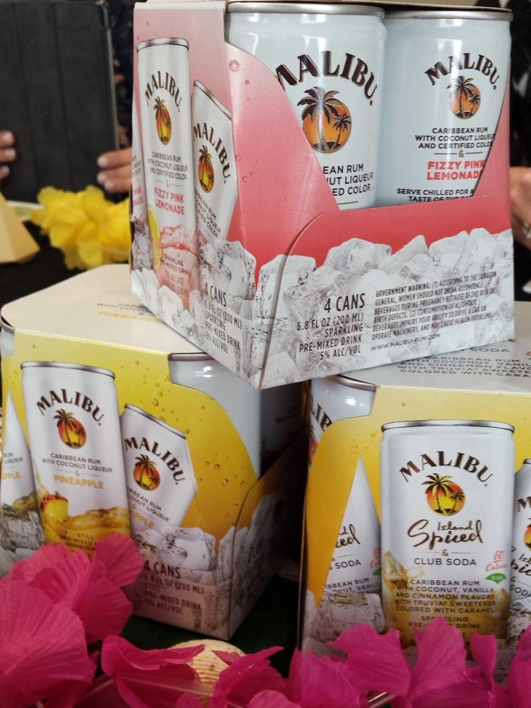 malibubarbiesam's tweet photo. Have you tried our #malibucans ?! Look for them at a retailer near you! #maliburum #malibusandiego @maliburumus http://t.co/3oaQVxK4qf