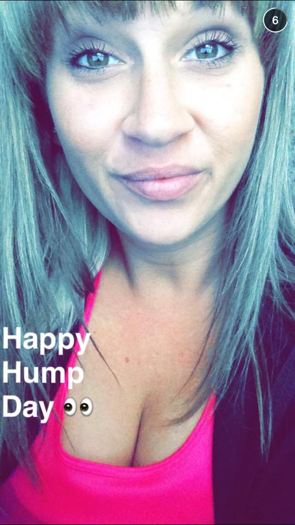 FreckleFaceFvck's tweet photo. #wcw @LemmeBeGreat #MilfLove #RespectableWoman #MarryMe ..Lol http://t.co/upFty97oZF