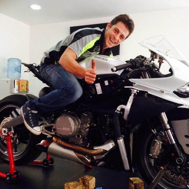 Armando #DucatiPanigale899 ADT Motowear Team para #GPColombia <a href="/addictbybosi/">AddictByBosi</a> <a href="/publimotos/">P</a> <a href="/DeportesRCN/">Deportes RCN</a> @RevistaDEMOTOS