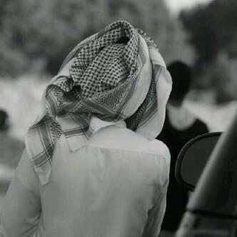 slo_s31's tweet photo. لا طاحٺ الدمعہ على خد رججال                                        　 اعرف ترى سود الليالي تمادٺ ، http://t.co/9PpekrTrMt