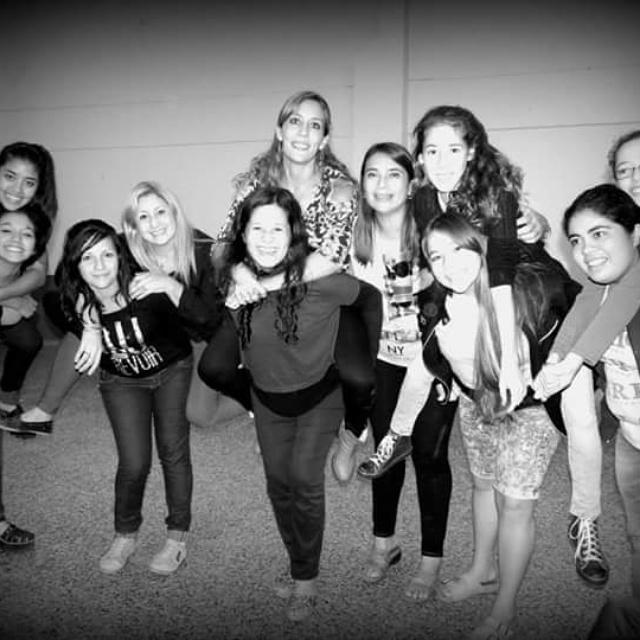 SolAlbi's tweet image. Las mamis hockey bella Italia⭐💋💋💋