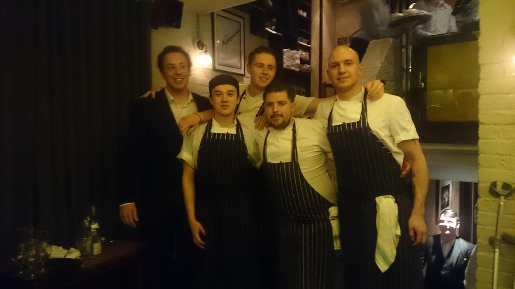 MCordoAnasta's tweet photo. Best #restaurantteam amazing food #excellentevening @Odettes_rest @PJabouletA @bibendumwine http://t.co/iP1eGNbZQD