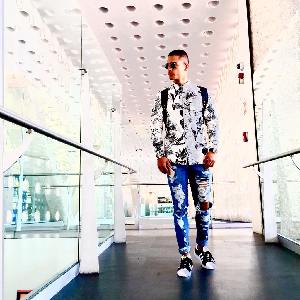 maluma tweet picture