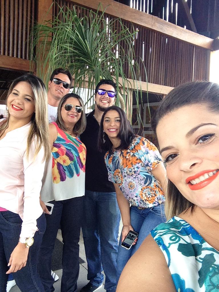 WLADIA_W's tweet photo. #timDayTNE loja aldeota http://t.co/gTcGx3akIM
