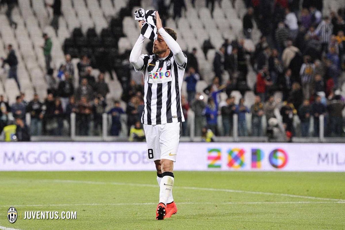 juventusfc's tweet image. Un assist da manuale per festeggiare un traguardo storico. Grandissimo @ClaMarchisio8! #JuveFiorentina