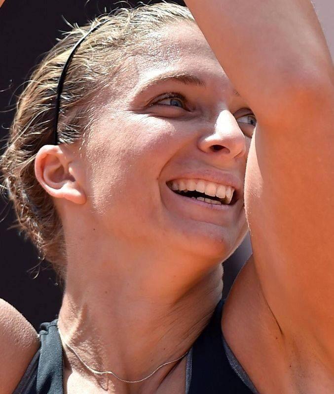 SaraErrani's tweet photo. Siete fantastici!!! Grazie mille a tutti per i tantissimi messaggi...!! ❤️🔝 #28 #taurusseason http://t.co/eH2XpTEzZ9