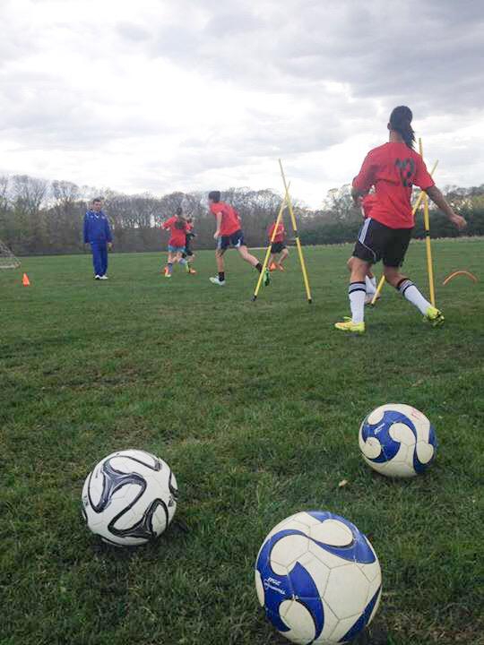 RealShoreLFC's tweet photo. Coach Leo &amp; Coach Beto gave 2 training sessions to the Real Shore of Lakewood U12 Boys &amp; U13 Girls. #bestTeam #soccer http://t.co/7lvbiTaGwZ