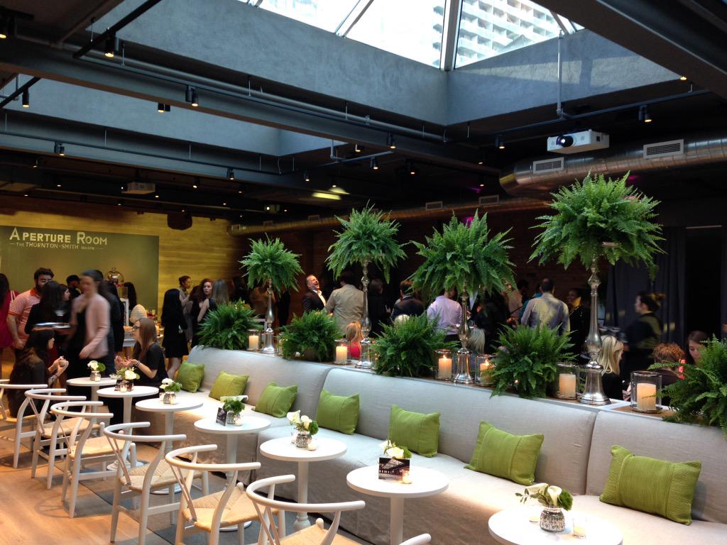 SidewalkHustle's tweet photo. Checking out the beautiful new event space Aperture Room in downtown Toronto, 340 Yonge St #ApertureRoom @OB_Events http://t.co/VESugN3f3y