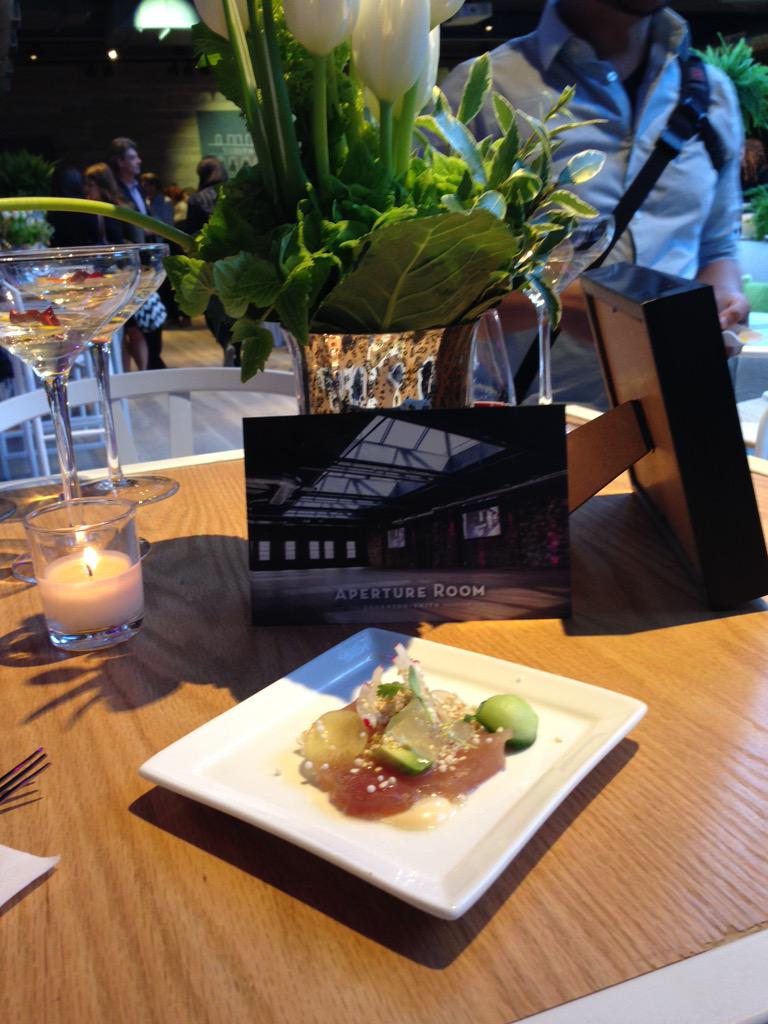 SidewalkHustle's tweet photo. Aperture Room is exclusively catered by Oliver & Bonacini, Citrus cured albacore tuna, yum! @OB_Events #ApertureRoom http://t.co/gImfVLZIz8