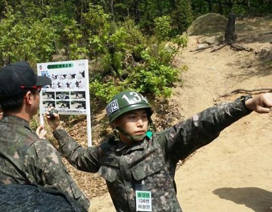MexicoCorea's tweet photo. Sungmin de SUPER JUNIOR en su servicio militar.. http://t.co/ZtxSPZE7HZ